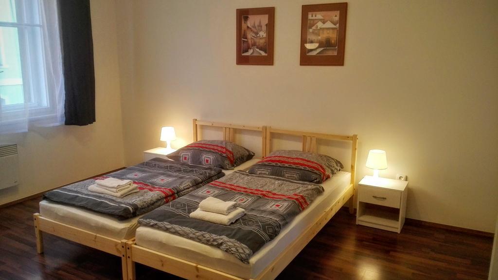 Jezerka Apartments Πράγα Εξωτερικό φωτογραφία