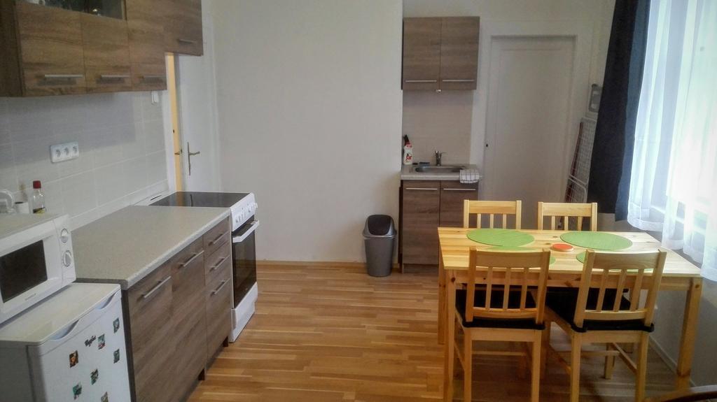 Jezerka Apartments Πράγα Εξωτερικό φωτογραφία