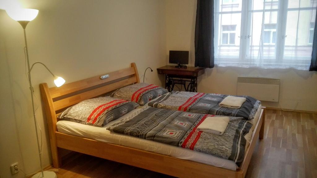 Jezerka Apartments Πράγα Εξωτερικό φωτογραφία