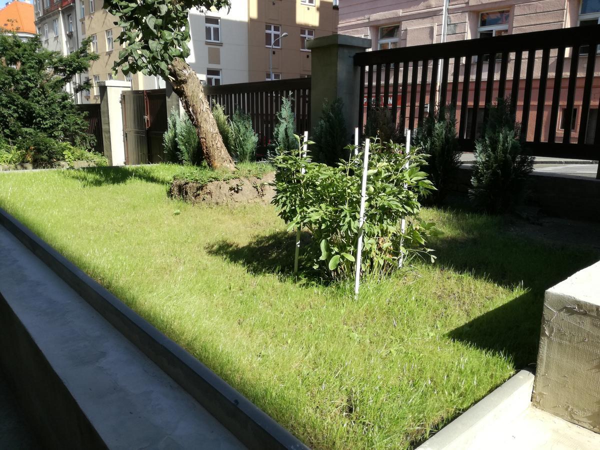 Jezerka Apartments Πράγα Εξωτερικό φωτογραφία