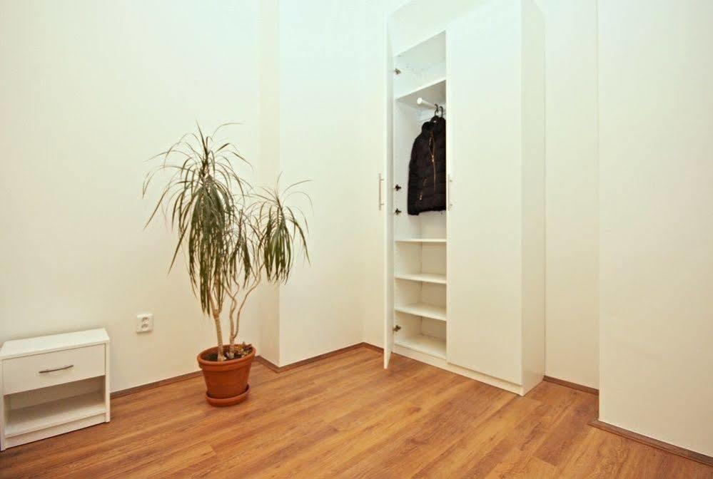 Jezerka Apartments Πράγα Εξωτερικό φωτογραφία