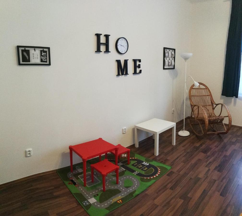 Jezerka Apartments Πράγα Εξωτερικό φωτογραφία